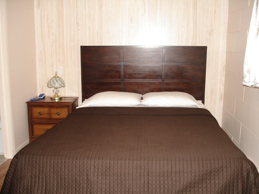 Motel Belair Rigaud Luaran gambar