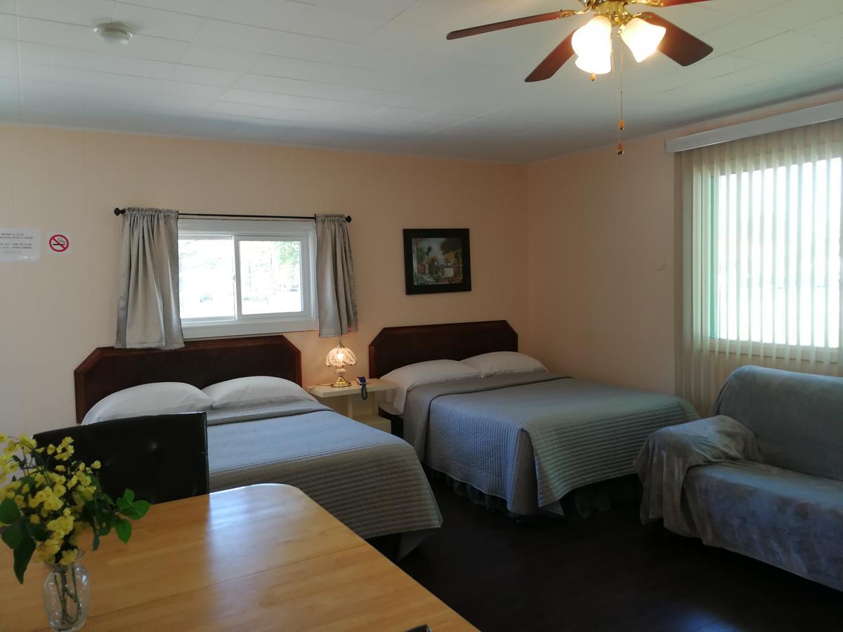 Motel Belair Rigaud Luaran gambar