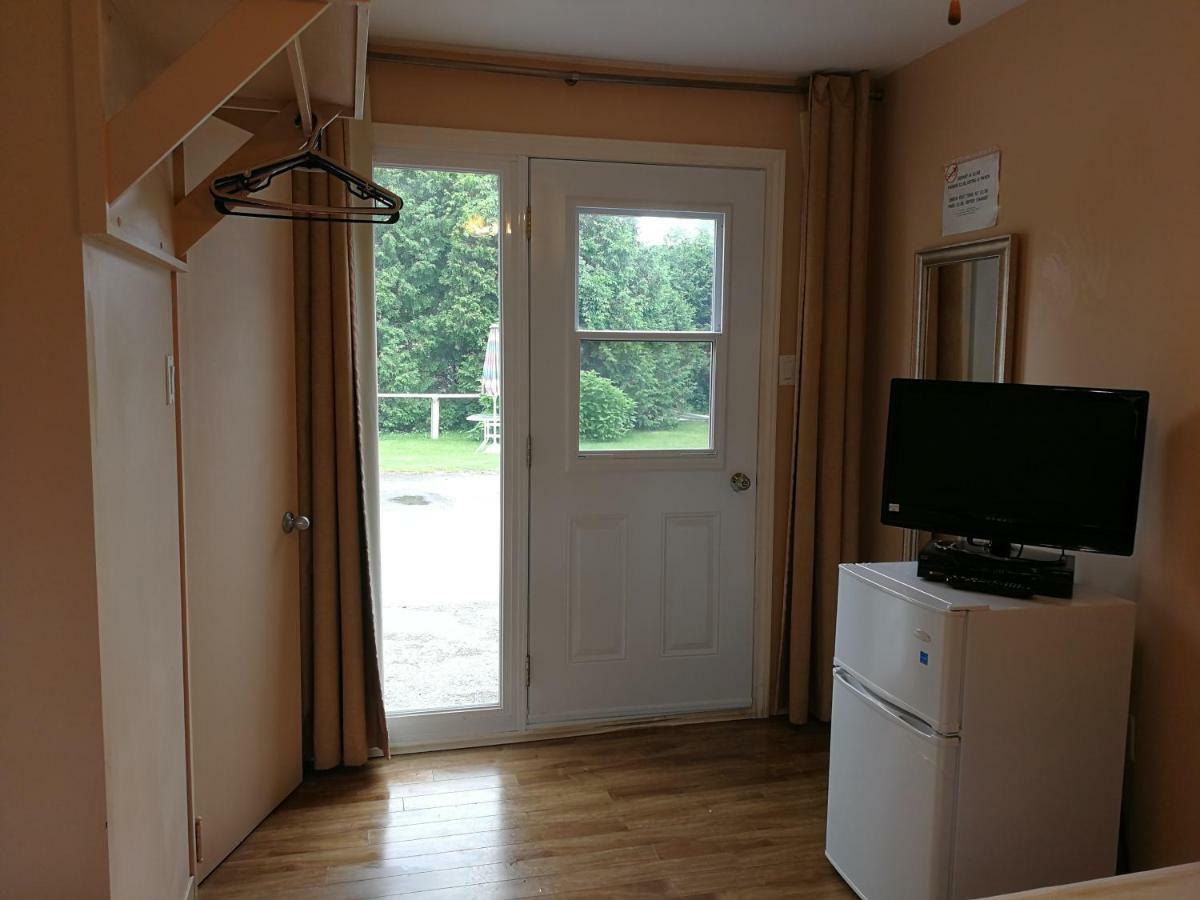 Motel Belair Rigaud Luaran gambar